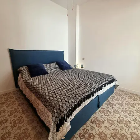 Apartamento Cortina 2-24 *