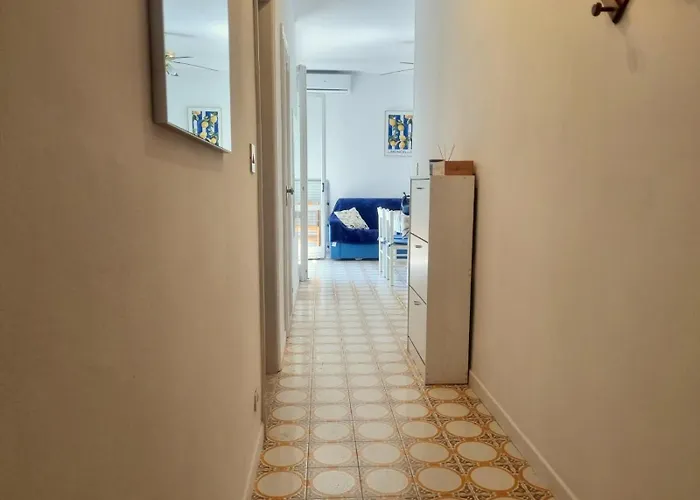 Cortina 2-24 아파트 *