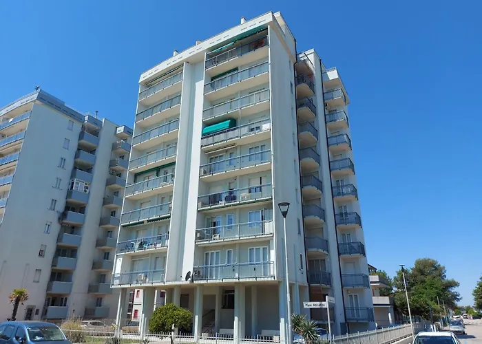 Cortina 2-24 리도 디 폼포사